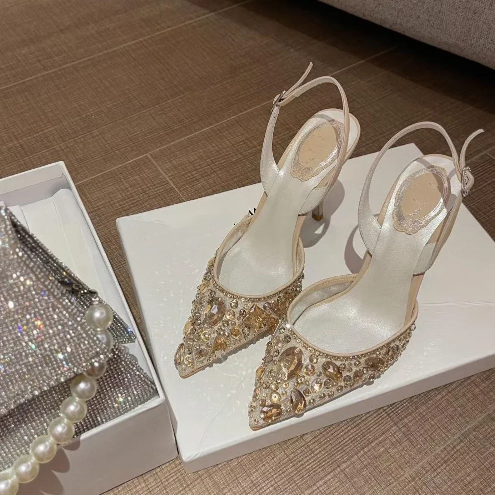 Baotou Sandal Kristal Renda Be - Water Shoes ulasan dan harga